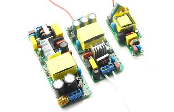 LED พาวเวอร์ซัพพลาย 18 วัตต์คงที่ในปัจจุบัน 85V ไดร์เวอร์ LED - 265V AC, RoHS CE