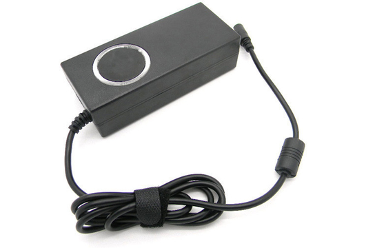 90W AC ไป DC สากลแล็ปท็อป Power Adapter สภาวะกระแสไฟเกินคุ้มครอง