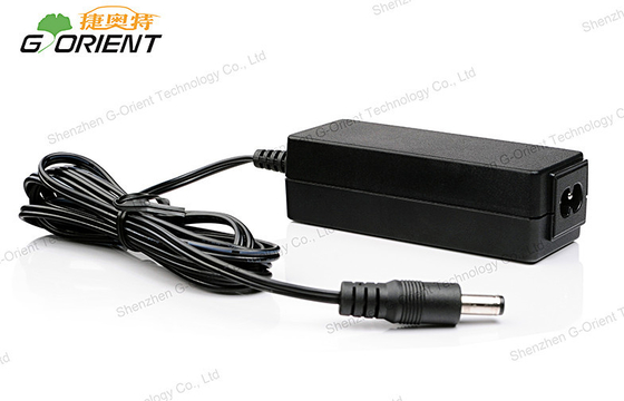 พลังงานอย่างมีประสิทธิภาพ 36V / 1.1A สากลแล็ปท็อป Power Adapter 40W สำหรับในร่ม