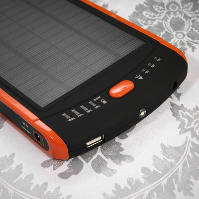 ธนาคารพลังงานแสงอาทิตย์กันน้ำ 23000mah ชาร์จพลังงานแสงอาทิตย์ความจุสูงสำหรับโทรศัพท์ / แล็ปท็อป