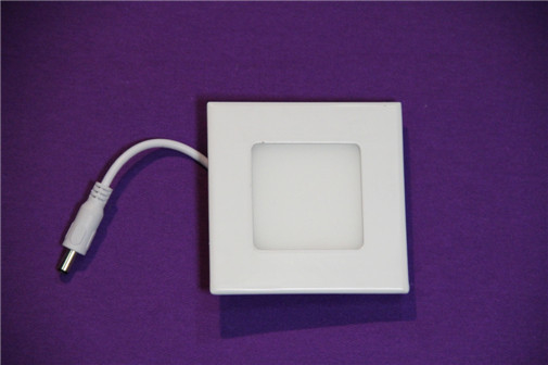 พลังงานสูง 5W 24V DC เพดานแผงไฟ LED กันน้ำสำหรับห้องนั่งเล่น