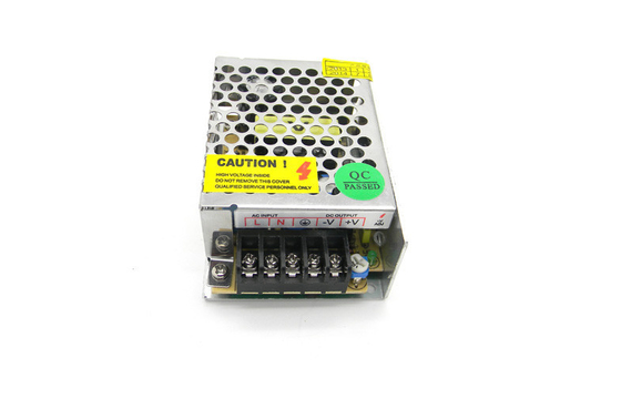 12V 2A การสลับโหมดเพาเวอร์ซัพพลาย Hi-หม้อกว่าป้องกันแรงดันไฟฟ้า