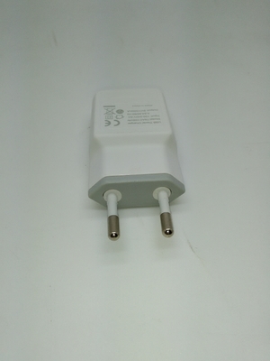 AC100 - 240V แบบพกพายูนิเวอร์แซชาร์จ USB สูงประสิทธิภาพ CCC เสียบ