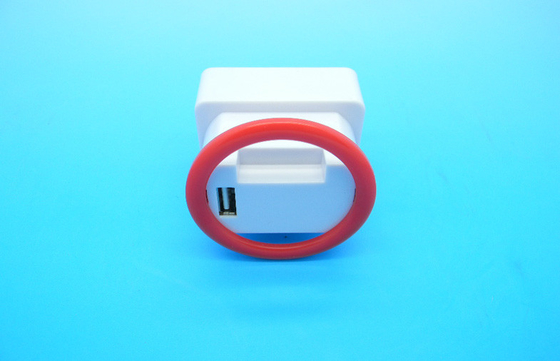 FCC Part 15 Class B สากล USB ชาร์จ 5V 10W ซีอีมาร์ทโฟน
