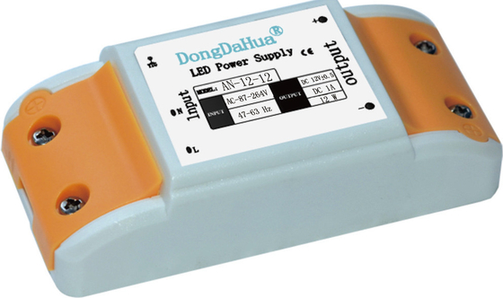 กรณีพลาสติก 12W 1A ไม่มีน้ำแหล่งจ่ายไฟแบบ LED / LED Driver