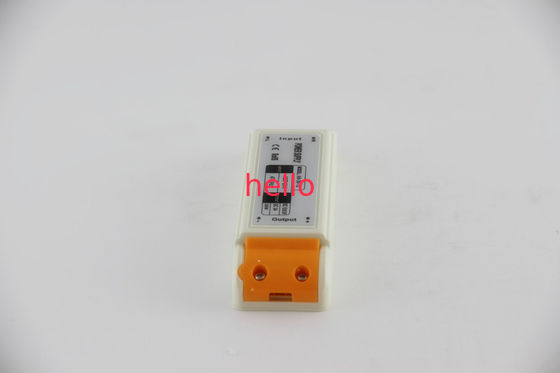 เสถียรภาพ PCB รับประกัน 2 ปีเป็นไปตามมาตรฐาน CE DC12V 3A 36W LED แหล่งจ่ายไฟ