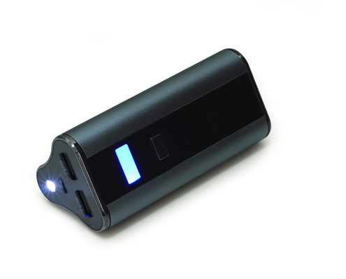 โทรศัพท์มือถือ / รถ 5V เพาเวอร์ซัพพลายมือถือที่มี 7800MAH LED