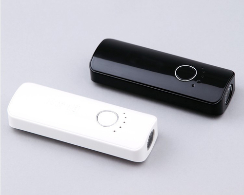 แบบพกพา 5 โวลต์มือถือเพาเวอร์ซัพพลายสีดำกับ OEM 5200mAh