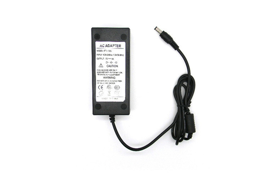 Hi-12V 4A หม้อสก์ท็อป DC Power Supply FCC Part 15 Class B สำหรับกล้องรักษาความปลอดภัย