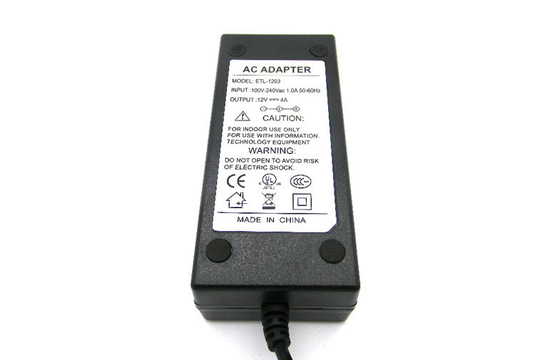 Hi-12V 4A หม้อสก์ท็อป DC Power Supply FCC Part 15 Class B สำหรับกล้องรักษาความปลอดภัย