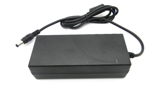 Hi-12V 4A หม้อสก์ท็อป DC Power Supply FCC Part 15 Class B สำหรับกล้องรักษาความปลอดภัย