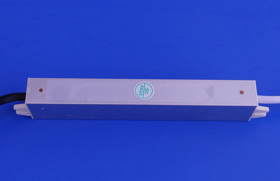 15W 12vdc Outdoor Led Driver แรงดันคงที่คงที่สำหรับแถบไฟ Led, ไฟตกแต่ง