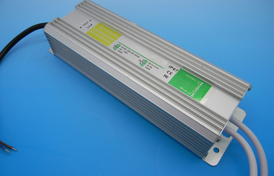 150W LED กันน้ำพาวเวอร์ซัพพลาย 12V FCC ส่วนที่เป็นไปตามมาตรฐาน CE 15