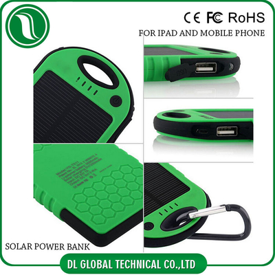 อัลตร้า 4000mAh บาง 5000mAh พกพามือถือพลังงานธนาคารแบตเตอรี่พลังงานแสงอาทิตย์