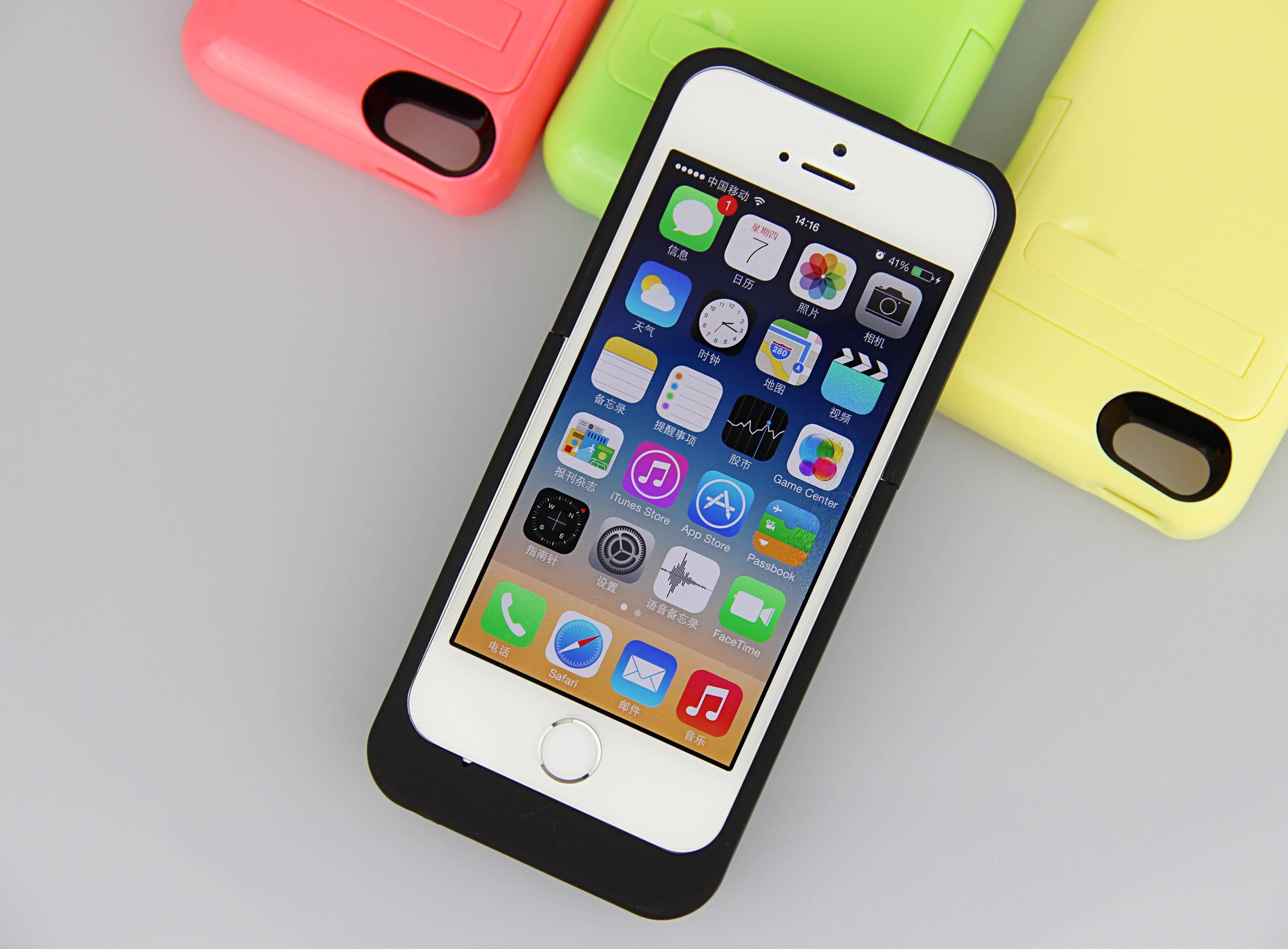หลายสีบาง iPhone ในกรณีที่แบตเตอรี่ 2200mAh แบตเตอรี่สำรองสำหรับ iPhone 5